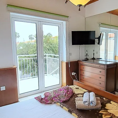 בית נופש Landina *