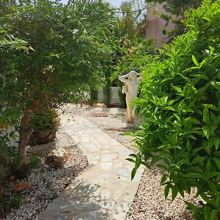 Landina Dom wakacyjny *