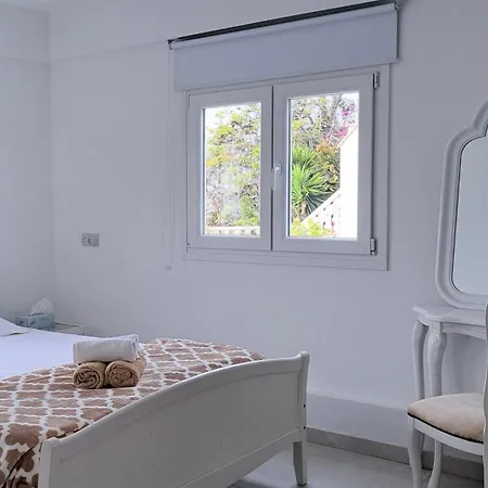 펜션 Landina 프로타라스